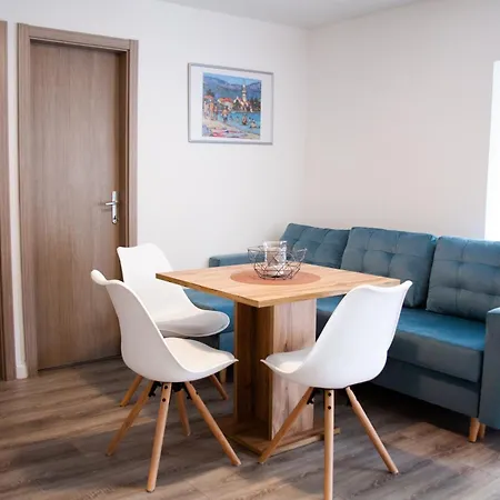 Portside House-apartments *